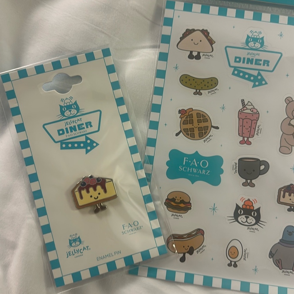 Jellycat Diner cheesecake Enamel Pin + sticker